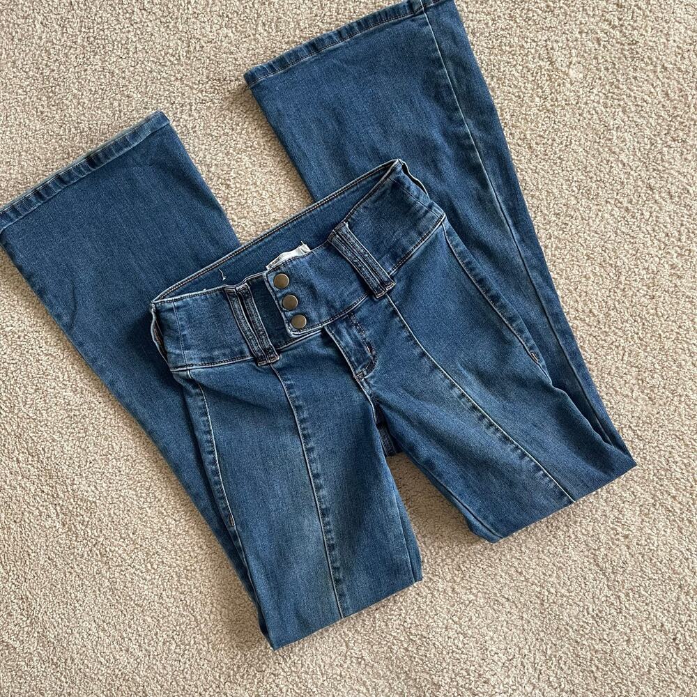 Garage Y2K Low Rise Denim Flare Jeans - Size 26